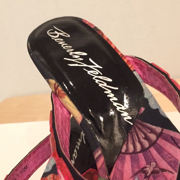 Beverly Feldman Designer Pink Bejeweled Kitten Heeled Sandals - Picture 3 of 5